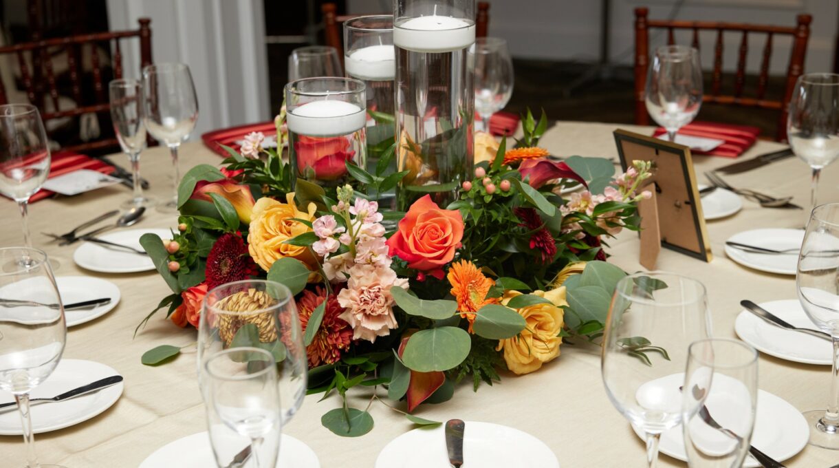 Easy Guide to Choosing Wedding Centerpieces in Milton